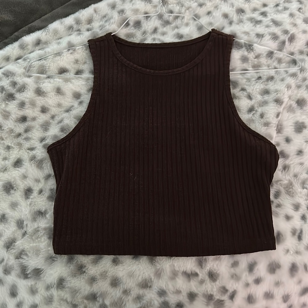 Burgundy sweater crop top
